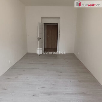 pronájem bytové jednotky o dispozici 2+1, ul. Bezručova, Děč - 2