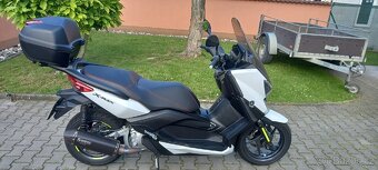 Yamaha 250 X-MAX - 2