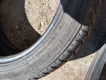 225/45/17 91h Nokian - zimní pneu 2ks - 2
