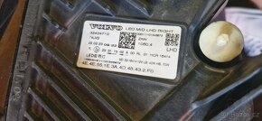 Prave predni svetlo volvo xc60 2 - 2