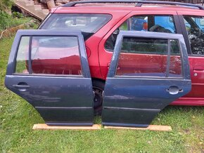 Zadní dveře Volkswagen golf 4 kombi - 2