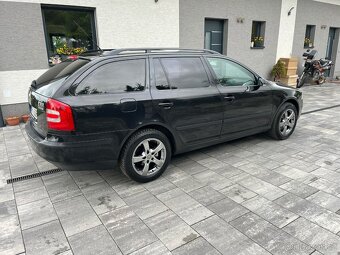 Škoda Octavia 2, 2.0 FSI Benzín 110kw - 2