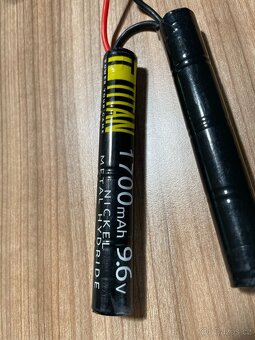 NiMH baterie TITAN 9.6V 1700mAh, malá Tamiya - 2