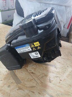 Motor na sekačku - 2
