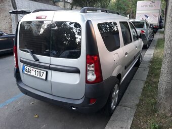 Logan MCV r.v. 2008 za 36000 Kč - 2