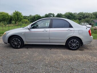 Kia Cerato 1.6 77kw 2004 - 2