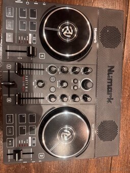 DJ controller Numark Party Mix MKII - 2