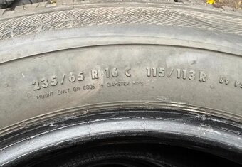 967. 4x zimní barum 235/65 r16 C ( cca 7,5 mm) - 2