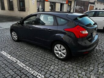 Ford focus 1.0 turbo 74kw,2012,160 tis najeto - 2