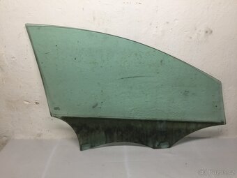 SEAT IBIZA 6J 2008-2017 - LEVÉ PŘEDNÍ OKNO DVEŘÍ - 2