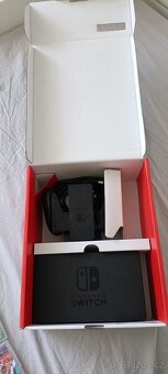 Nintendo switch v záruce - 2