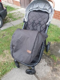 kočárek Petite & Mars - 2