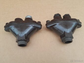 Bakelitové průchodky (2ks) - 2