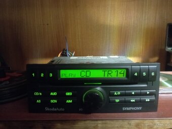Škoda Fabia 1 originální rádio - 2