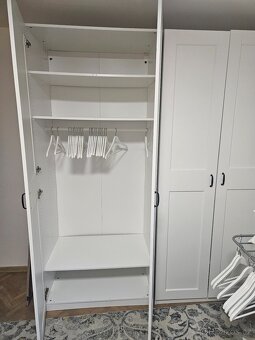 Šatní skříň - 2