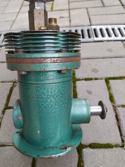 kompresor - původ neznámý - 2