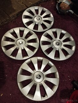 Poklice Škoda R/16.original - 2