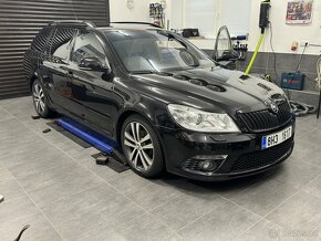 Škoda Octavia 2 1.8tsi Laurin & Klement DSG 7st - 2