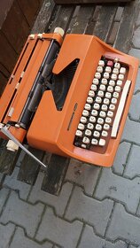 Prodám psací stroj 2ks, - 2