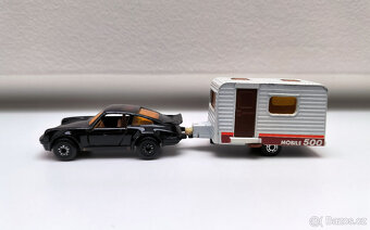 Matchbox set - Porsche Turbo (911) + karavan - 2