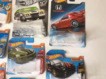Hot Wheels 10 ks prázdných krabiček viz fota-PRODÁM - 2