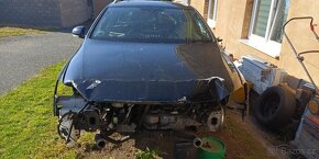 VW Passat B6 4x4 kombi 2006 BKP 6Q FUQ lak L041 - 2
