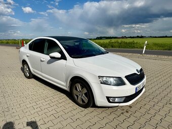 Škoda Octavia 1.6 TDI DSG - 2
