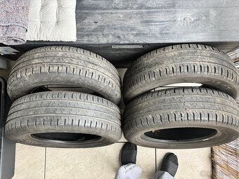 Letni pneu continental 185/65R15 - 2