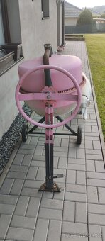 Stavební míchačka Zn. HECHT 120L. - 2