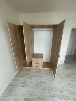 Prodej skříní - 2