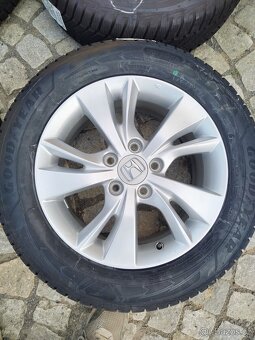 HONDA HR-V disky 5x114,3 R16 + 215/60/16 zima - 2