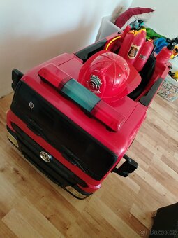 Elektrické auto hasičské - 2