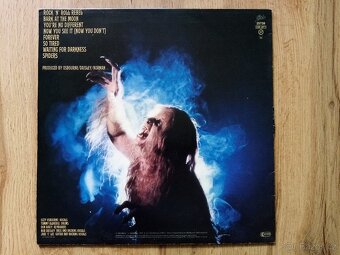 OZZY OSBOURNE - BARK AT THE MOON. - 2