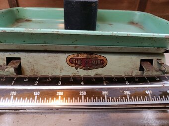 Retro Pultová Váha s Miskou a Posuvným Závažím - 2