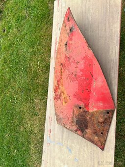 Odhrnovací desky pluh Kverneland 12” - 2