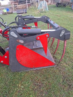 Lopata s přidržovačem - 2