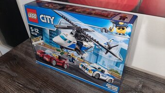 LEGO City 60138 Rychlý nový závod - 2