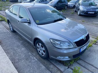Škoda Octavia 1.6 tdi 77 kw - 2011 - 2
