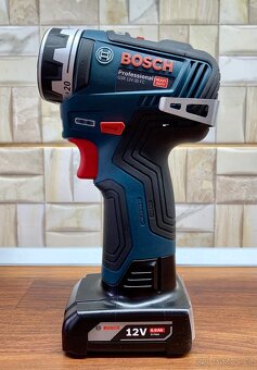 Bosch GSR 12V-35 FC + set aku 6ah - 2