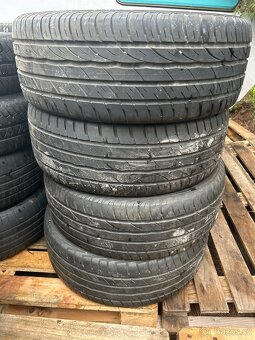 Barum 205/55r16 - 2