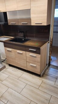 Daruji nábytek za odvoz SPĚCHÁ - 2