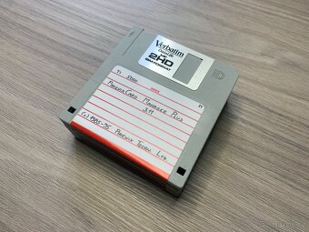 Balík 10ks 3,5" disket Verbatim DataLife MF2-HD - 2