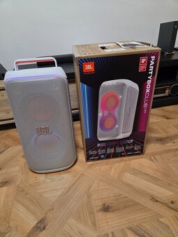 JBL PARTYBOX CLUB 120 bílý - 2