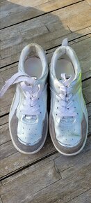 Tenisky Unisa vel. 39 - 2