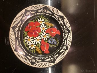 Talíře na zeď. - 2