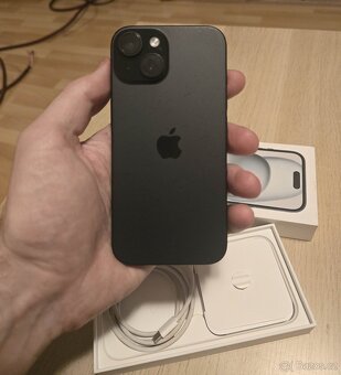 iPhone 15 128 GB - 2