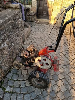 Prodám kultivátor - 2