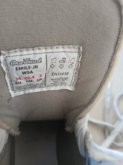 Dívčí brusle 34 - 2