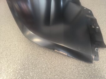Levý přední blatník Ford Transit - 2