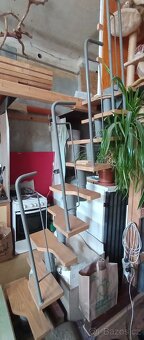 Prodám točité schodiště - 2